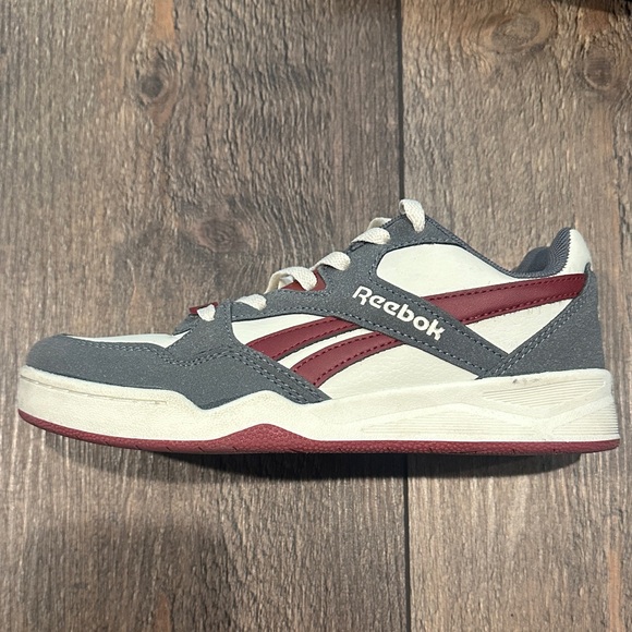Kid’s crimson and gray Reebok sneakers - Picture 3 of 3